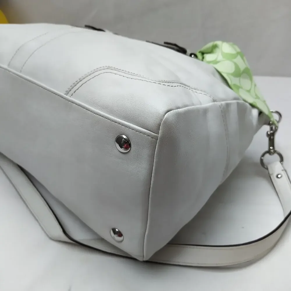 Coach Hampton White Leather Double Handle Zipper Closure Satchel Shoulder Bag